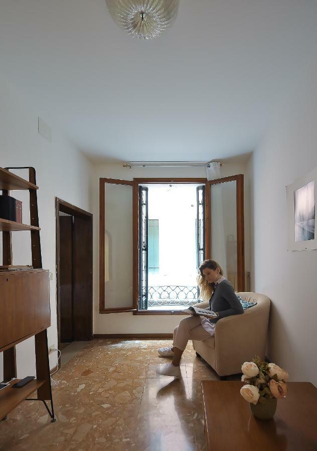 Venetian Mood Appartamento Bianco Εξωτερικό φωτογραφία